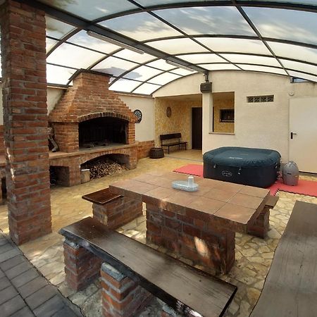 Holiday Home Franky Varazdin Breg Exterior foto